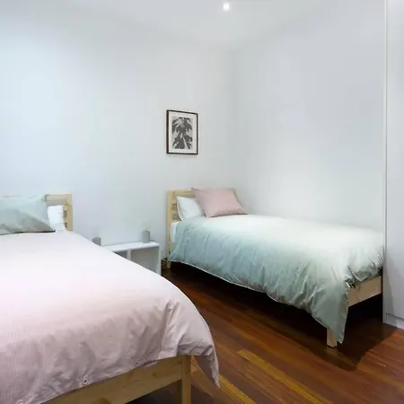Apartment Isozaki. 5 Dormitorios Y Jardin Privado Al Lado Del Guggenheim