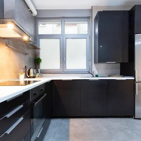Isozaki. 5 Dormitorios Y Jardín Privado Al Lado Del Guggenheim Apartamento Bilbao