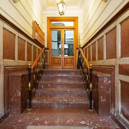 Apartamento Isozaki. 5 Dormitorios Y Jardín Privado Al Lado Del Guggenheim *